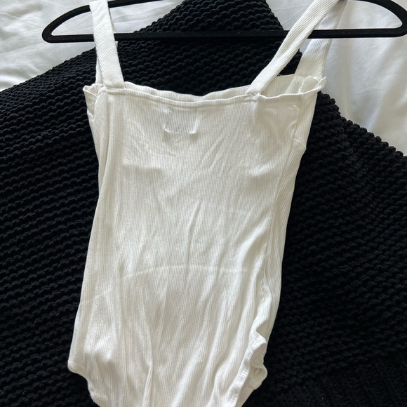 Princess Polly white bodysuit - Picture 3 of 4